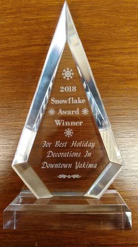 Snowflake Award for Downtown Business Holiday Decorations